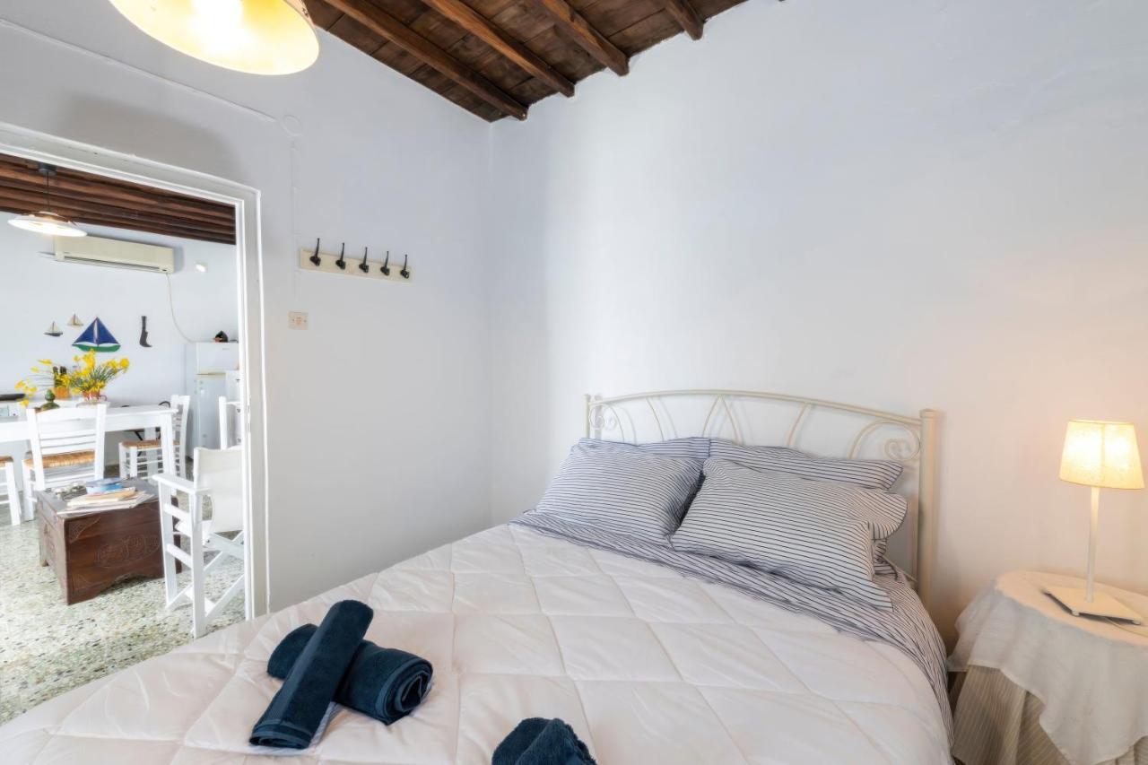 Pauvre Maison With Sea View Chrisopigi  Exterior photo